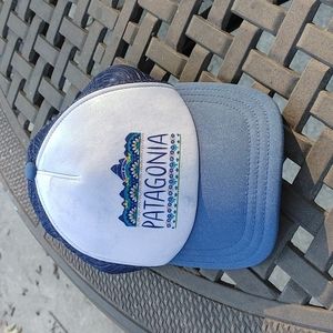 Patagonia trucker hat - like-new condition
